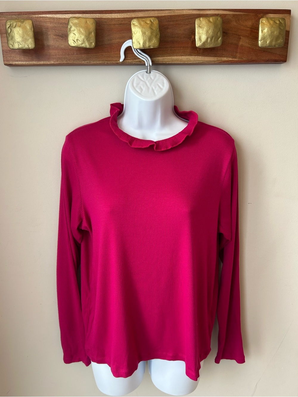 Smash + Tess Fuchsia Ribbed Ruffle Neck Modal Top XL Made in Canada